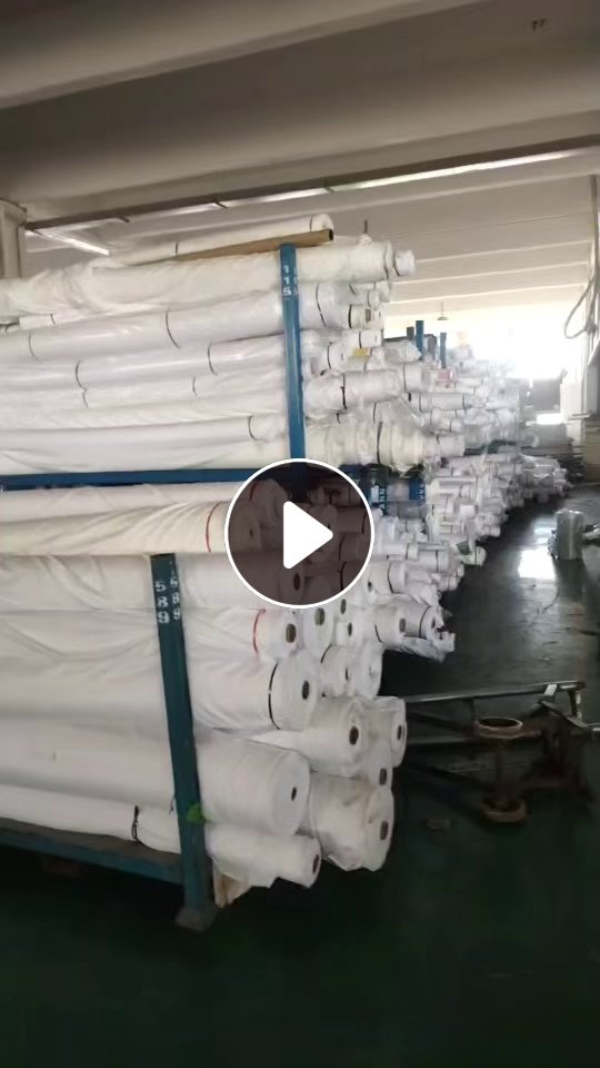 现货处理一批库存漂白梭织涤纶布，幅宽2.45-2.6-1.9克重75-85，磨毛布增白，现货120吨
