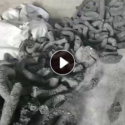 出售丙乙机头料，适用于炼油、压塑、磨粉等，出油4.8个，现货35吨