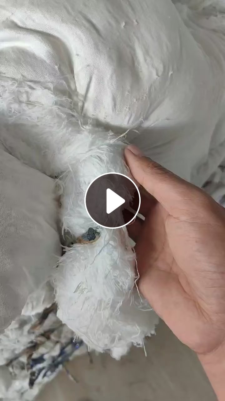 长期出售白色涤纶废丝，涤纶干丝，月供20吨，可以造粒，货在新疆阿克苏