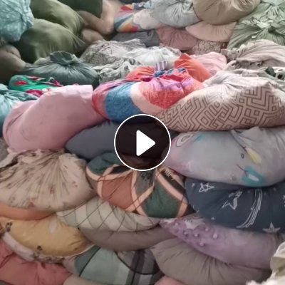 出售床上用品，窗帘，被罩，现货有9.6米一车