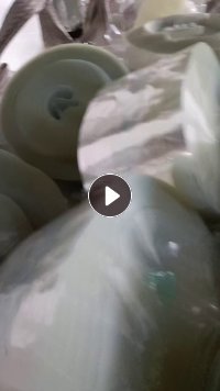 出售PET轻胶膜，卷筒和压包料都有，现货有十几吨，可以分开出