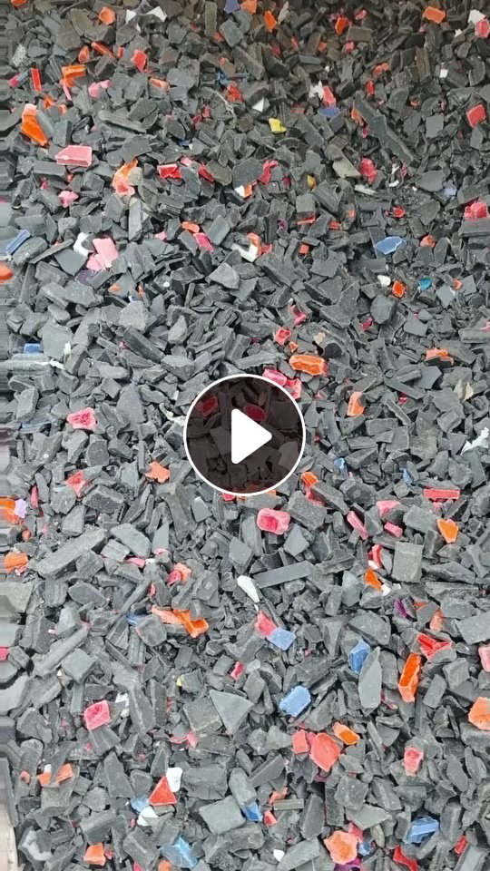 长期出售水果筐破碎料，黑色水果筐破碎料，白色水果筐破碎料
