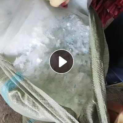 出售純pet水洗破碎片料,藍白瓶片