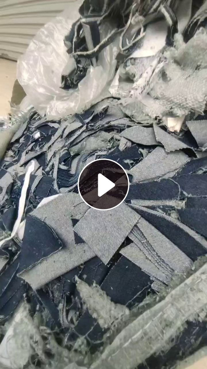 服装厂长期出售牛仔废布，牛仔下脚料，库存布尾货