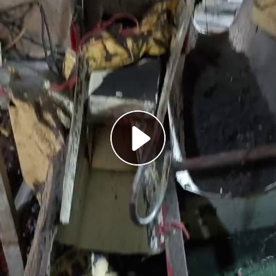 大量出售EVA毛毛虫，现货60吨左右