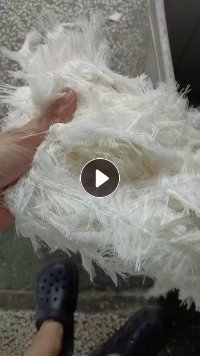 长期出售涤纶废丝,纺纱厂下来的,水丝水含量30%左右,有30吨左右,干丝有30多布袋