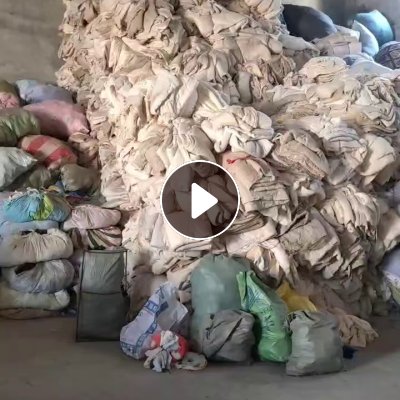 出售旧棉被，棉花被，旧被子，现货有二十几吨，货在安徽亳州