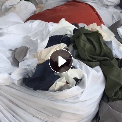 长期出售染厂下来涤纶废布统货，颜色没有分拣，两三天就有一车9.6米，货在江苏泗阳