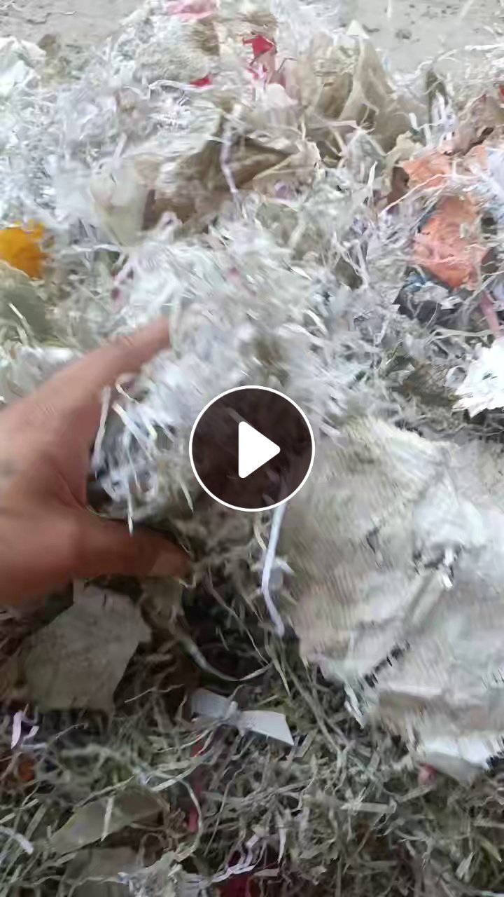 长期大量出售建筑垃圾分类出来的塑料袋子破碎料，没有灰尘，炼油用，出5个油
