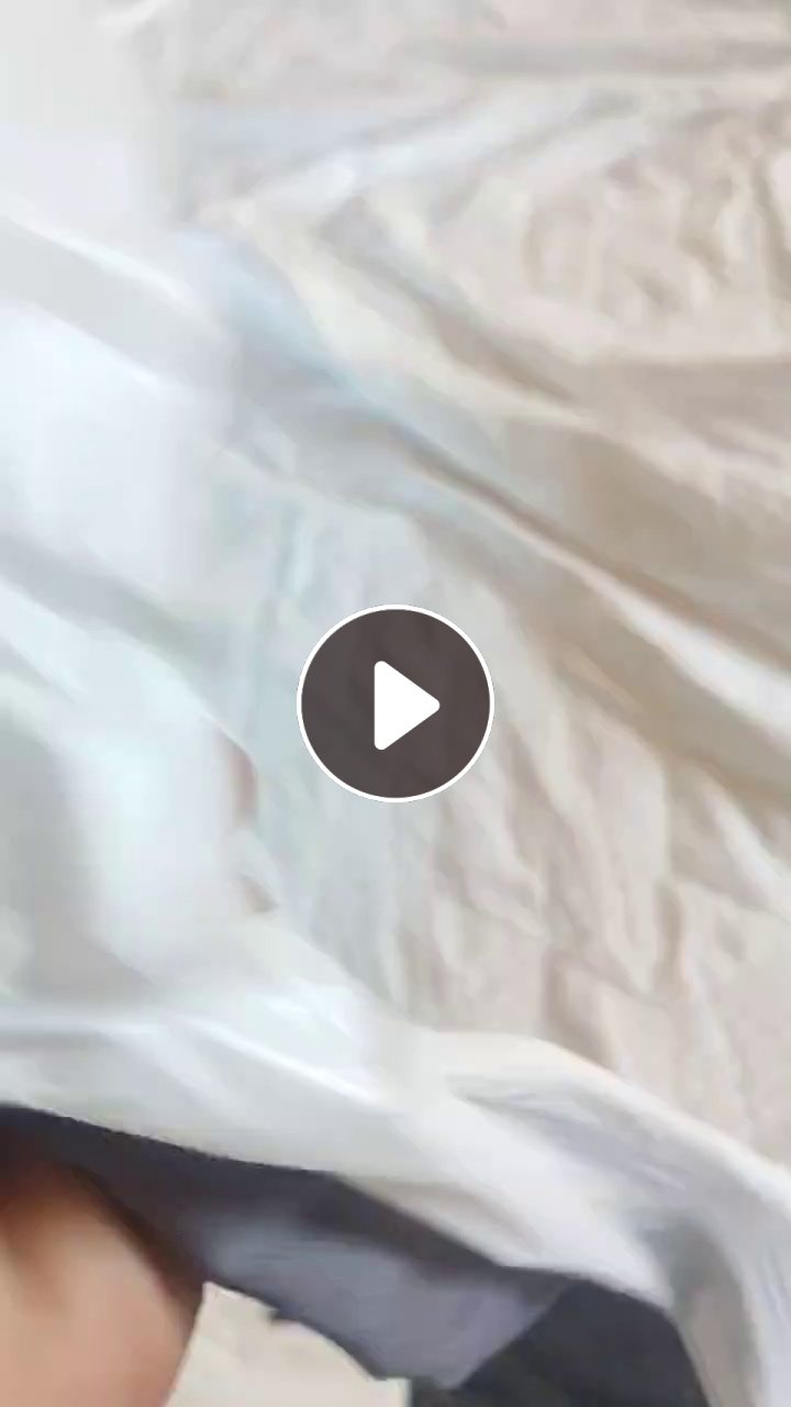 长期出售家纺厂下来的夹丝绵下脚料，夹丝绵带一层防水膜，现货十多吨