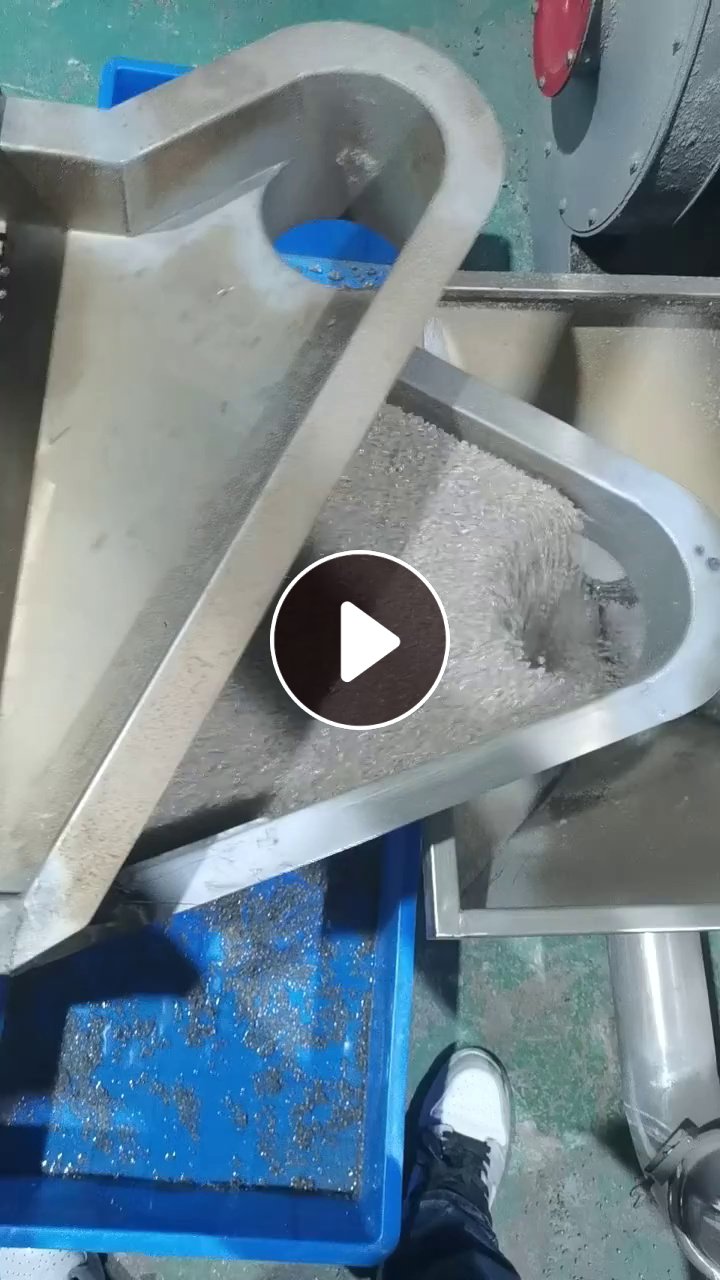 出售干造缠绕膜颗粒，保鲜膜颗粒