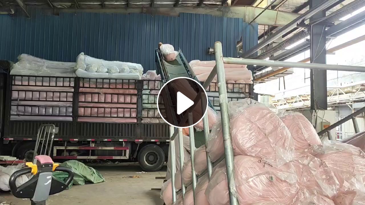 出售库存绒布，单面牛奶绒，门幅2.5，克重200-230克，现货约6.8米一车，货在江苏南通
