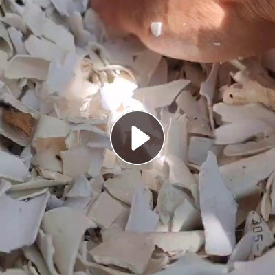 长期出售PVC大小管破碎料，小管占比六七成左右，也有纯小管破碎料，够车发货