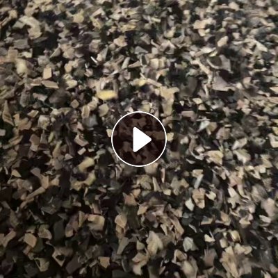 大量出售PP汽车内饰破碎料，清洗甩干，现货400吨