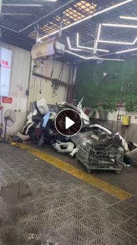 长期出售保险杠毛料，自己修车厂下来的