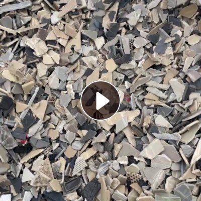 大量收购汽车内饰毛料，PP保险杠毛料，摩配废料