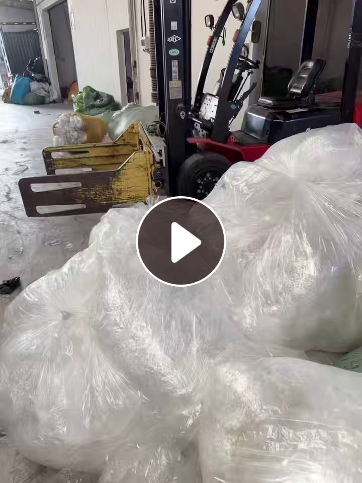 长期出售白透PP膜废料