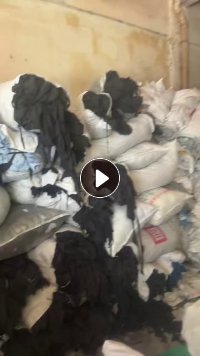 长期出售黑色的单面绒边角料，绒布边角料，现货十一吨