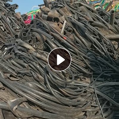 出售PVC电缆皮毛料，PVC电缆皮净料，月供20-30吨