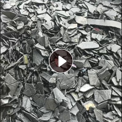 出售黑色涂料桶破碎料