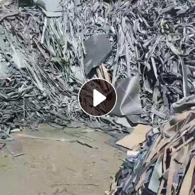 长期出售地毯下脚料，复合地毯边角料，丙纶地毯料，现货百来吨