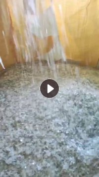 出售pet吸塑盒破碎料，拉丝级、拉片级的都有，月供300吨