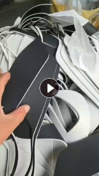 长期出售PVC汽车革边料，PVC内饰革边料