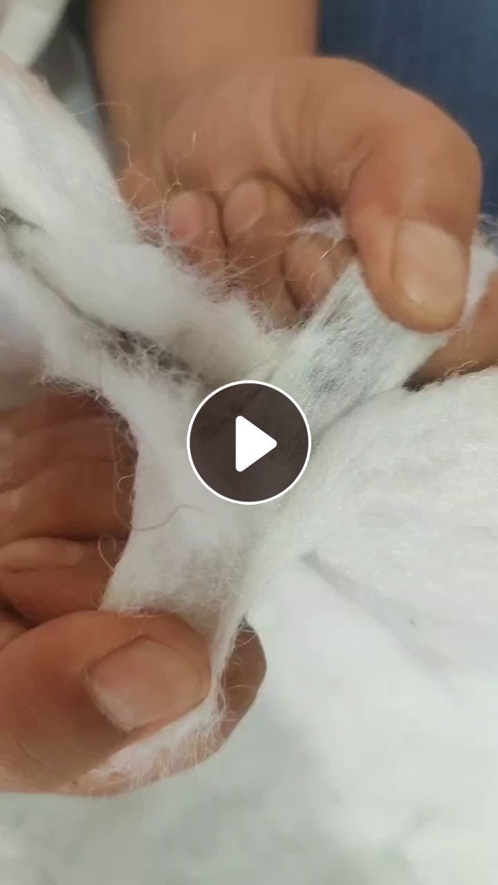 长期大量出售床垫下来的床垫下脚料，毛毡布，70涤30氨纶，现货13米半挂