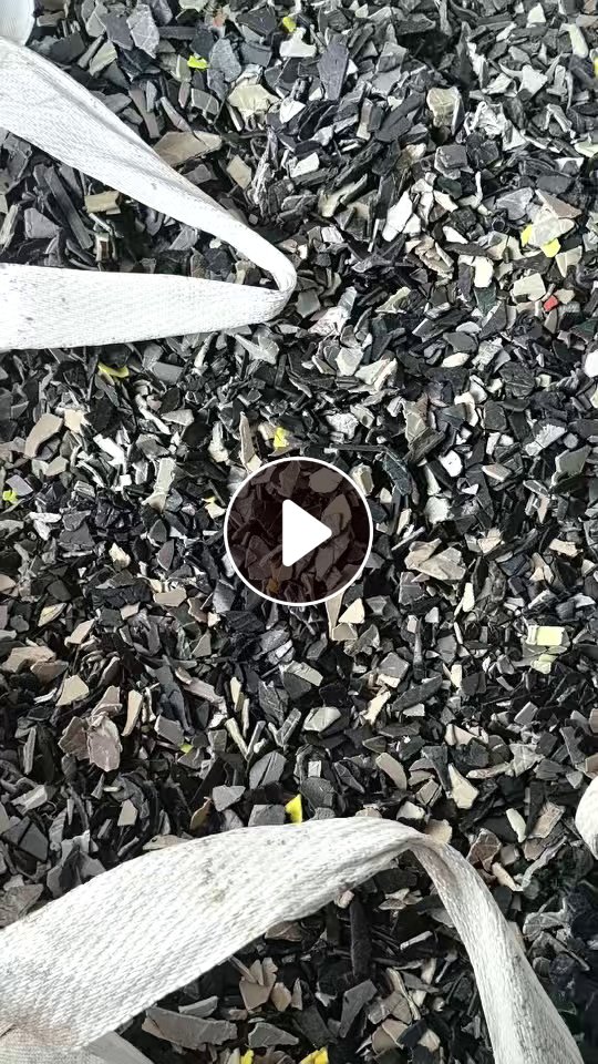 长期出售PP汽车内饰破碎料 ，水粉甩干除铁