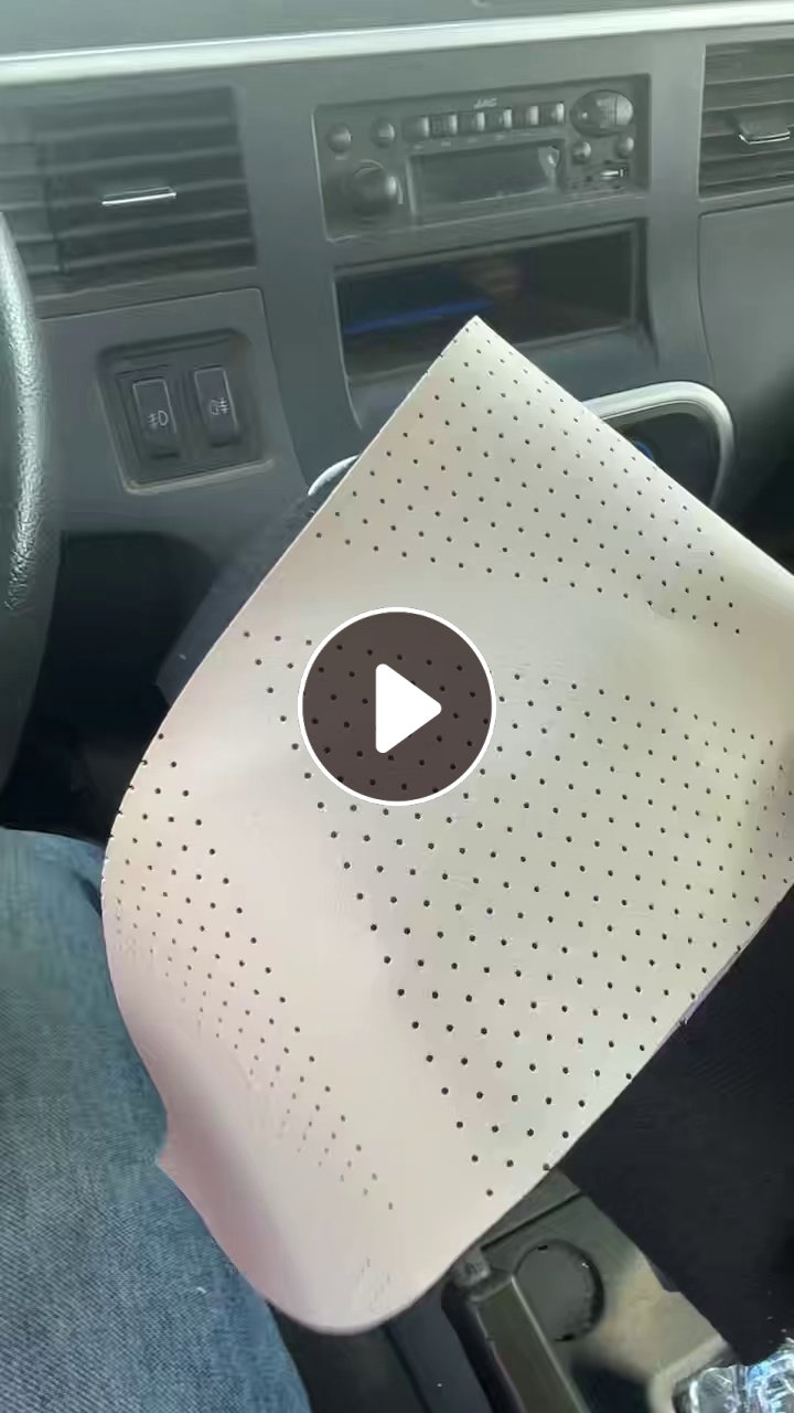 出售PVC汽车坐垫革，环保的，现货十几吨