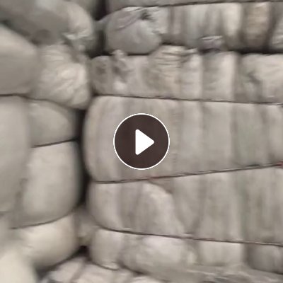 长期出售白色的涤纶毛衣片，毛衣片下脚料，现货一柜