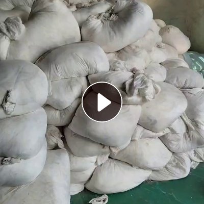 长期出售纺织厂下来的白色涤纶废布，涤纶造粒布，月供20-30吨，货在山东临沂