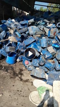 出售小蓝桶压块，月供1/2挂车