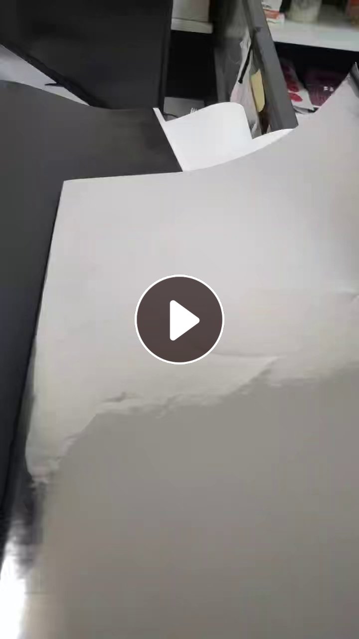 厂家长期出售水刺无纺布复合PET膜废料，客户做窗饰用的，货在安徽芜湖