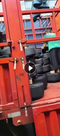 长期出售布条盘料，涤纶材质，有带点胶，基本是黑色，现货有30吨，货在江苏苏州