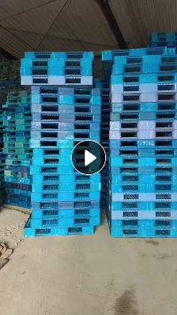 出售二手托盘、规格有1.1*1.1，0.9*0.9