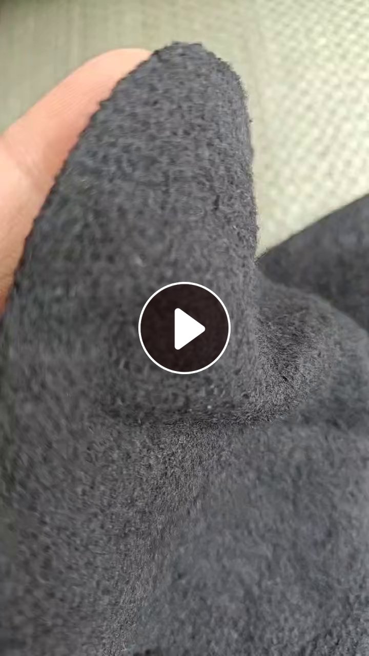 长期出售针织涤棉废布，涤棉边角料，涤棉开花料，有黑色，蓝色，马灰，灰色，含棉量七八十左右，现货20吨