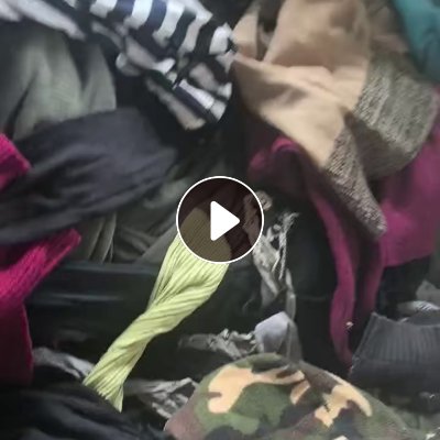 长期出售毛衣分拣厂下来的毛衣废料，毛衣料，月供百来吨