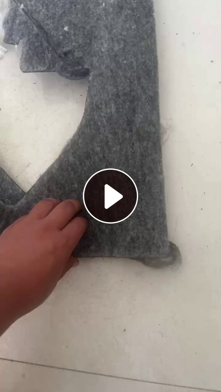 长期大量回收汽车内饰料，软质汽车料，地毯料，黑色灰色都可以，开花用，每个月需要100多吨