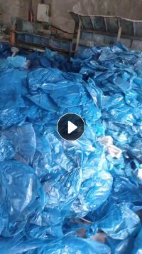 大量出售PE蓝膜废料，水洗的