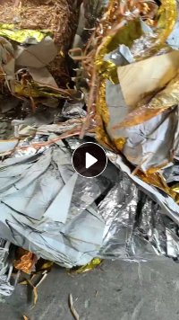 长期出售带膜的金银纸边角料