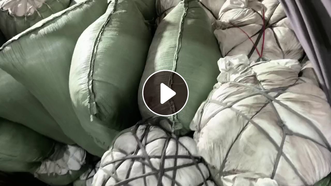 长期大量出售白色的牛奶丝，牛奶丝边角料，擦机布原料，可做擦机布用
