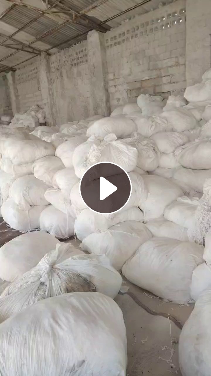 长期出售锦纶废丝，尼龙废丝，织布厂下来的，都是晒干的，含水10个左右了，每月100多吨