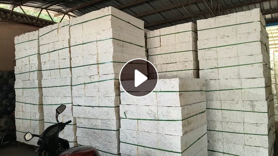 大量出售冷压块，社会料比较多