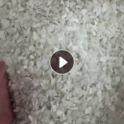 长期出售pp美缝胶管破碎料，白色的，现货够车