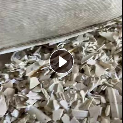 大量出售PVC管破碎料