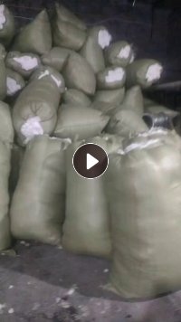 长期出售印花厂下来的涤纶磨毛料，毛毛料，月供9.6米一车