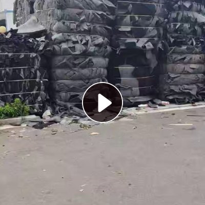 长期大量出售汽车内饰料，汽车轮毂罩，有涤纶的，也有丙纶的，月供几百吨，货在安徽滁州