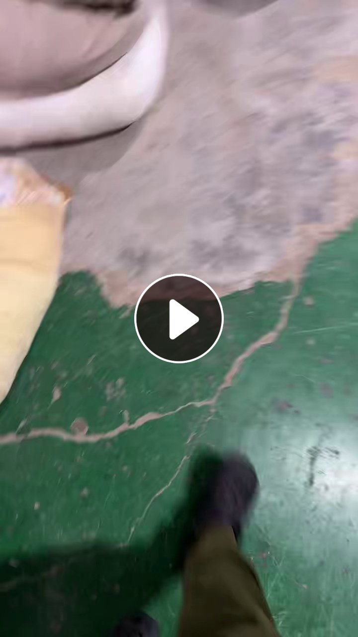 长期出售旧衣服大白，白料，开花料，每4天装一车6.8米，货在河北廊坊