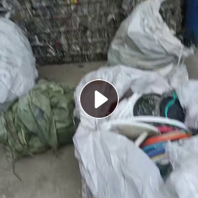 长期出售涂料桶压块